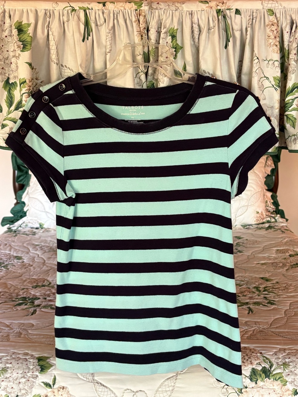 Talbots Pale Green and Navy Stripe Tee - Size Medium Petite